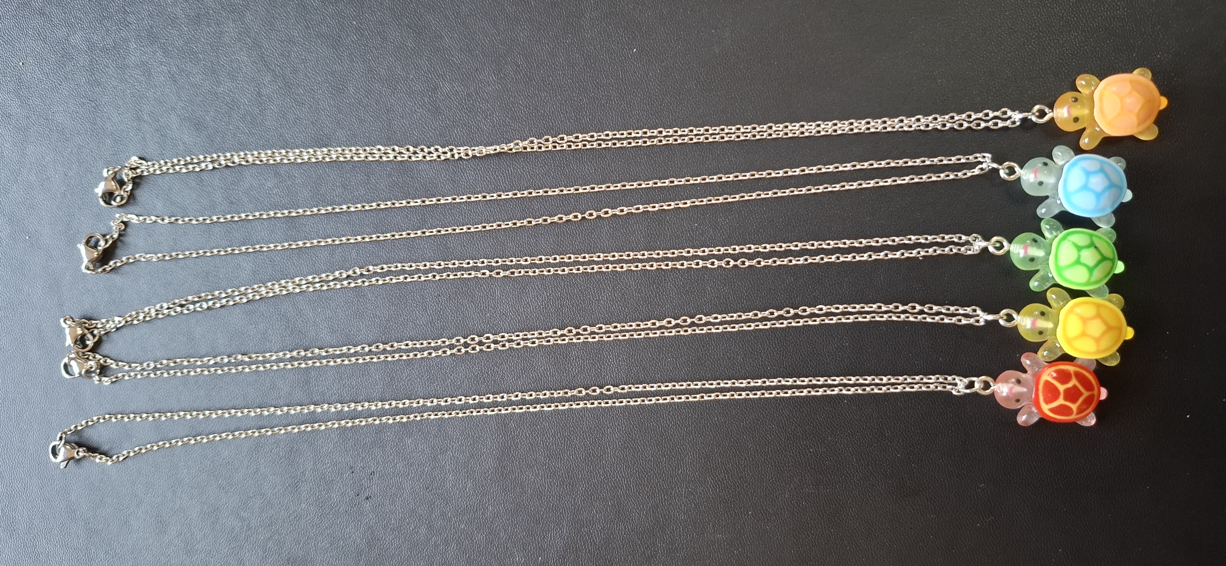 Leuke kettingen voor jongens en meisjes. PRIJS IS PER KETTING